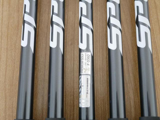 Iron set : Callaway : ชุดเหล็ก Callaway Big Bertha (รุ่นล่าสุด ปี 2023 ตีง่ายที่สุดของ Callaway) มีเหล็ก 6-Pw (5 ชิ้น) ก้านกราไฟต์ Fujikura Speeder NX Flex R