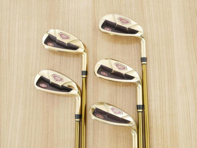 Iron set : Tsuruya : ชุดเหล็ก Tsuruya AXEL Gold Premium II (รุ่นปี 2017 ของใหม่ 6 หมื่นกว่าบาท หน้าเด้งสุดๆ ไกลสุดๆๆ) มีเหล็ก 7-Pw,Sw (5 ชิ้น) ก้านกราไฟต์ Flex R