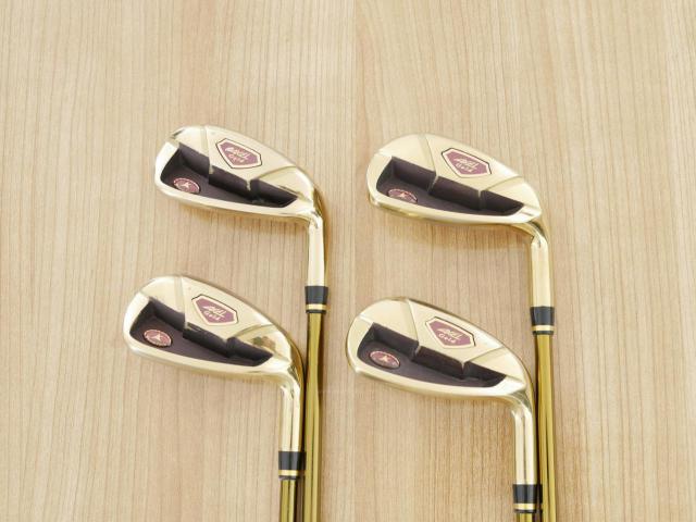 Iron set : Tsuruya : ชุดเหล็ก Tsuruya AXEL Gold Premium II (รุ่นปี 2017 ของใหม่ 6 หมื่นกว่าบาท หน้าเด้งสุดๆ ไกลสุดๆๆ) มีเหล็ก 7-Pw (4 ชิ้น) ก้านกราไฟต์ Flex R