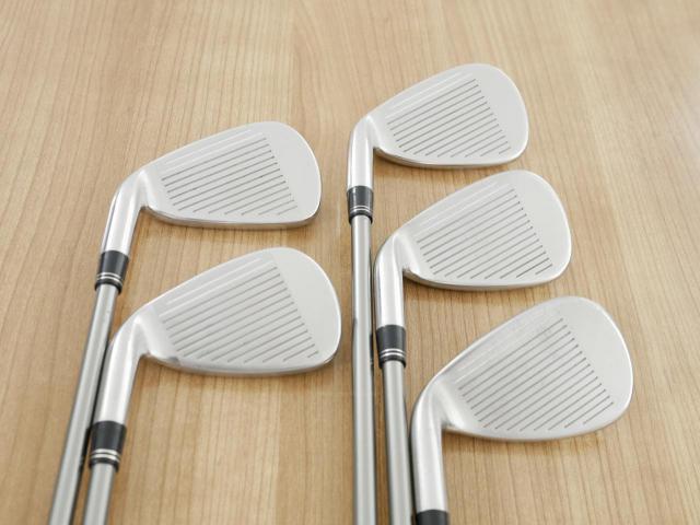 Lady club : All : ชุดเหล็ก Taylormade r7 DRAW มีเหล็ก 7-Pw,Sw (5 ชิ้น) ก้านกราไฟต์ Flex L