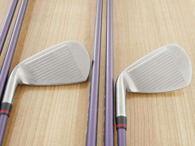 Lady club : All : ชุดเหล็ก Daiwa Labospec FF-247III (หน้าเด้งสุดๆ ตีไกลสุดๆๆๆๆ เหล็ก 7 Loft 25) มีเหล็ก 7-Pw,Aw,As,Sw (7 ชิ้น) ก้านกราไฟต์ Flex A (Lady)