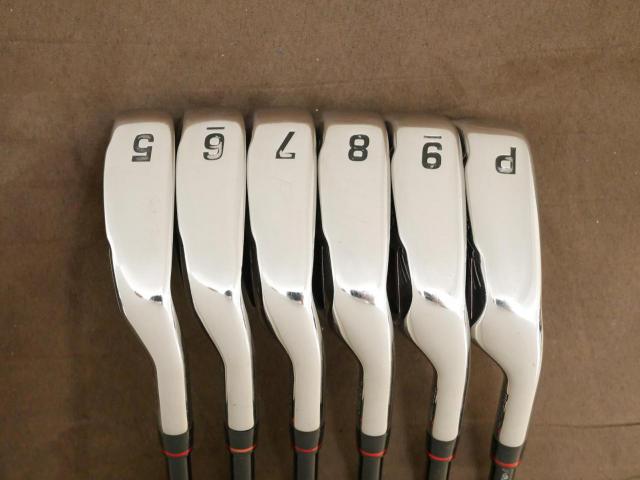 Iron set : Maruman : ชุดเหล็ก Maruman Red-V II (ใบใหญ่ ตีง่าย ไกล) มีเหล็ก 5-Pw (6 ชิ้น) ก้านกราไฟต์ Flex R