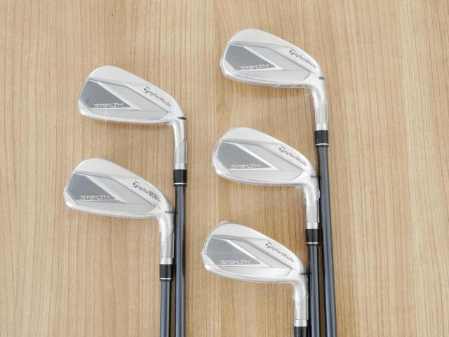 Iron set : Taylormade : **ของใหม่ ยังไม่แกะพลาสติก** ชุดเหล็ก Taylormade Stealth (ออกปี 2022 Japan Spec.) มีเหล็ก 6-Pw (5 ชิ้น) ก้านกราไฟต์ Mitsubishi Tensei TM60 Flex S