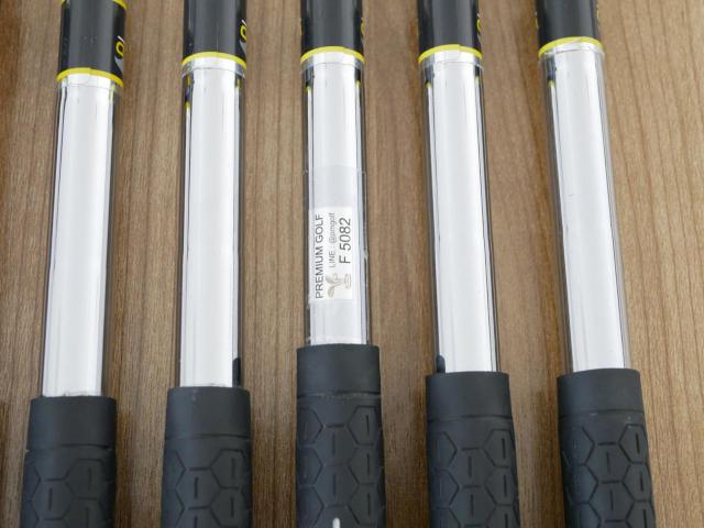 Iron set : Callaway : ชุดเหล็ก Callaway Warbird มีเหล็ก 5-Pw (6 ชิ้น) ก้านเหล็ก Uniflex