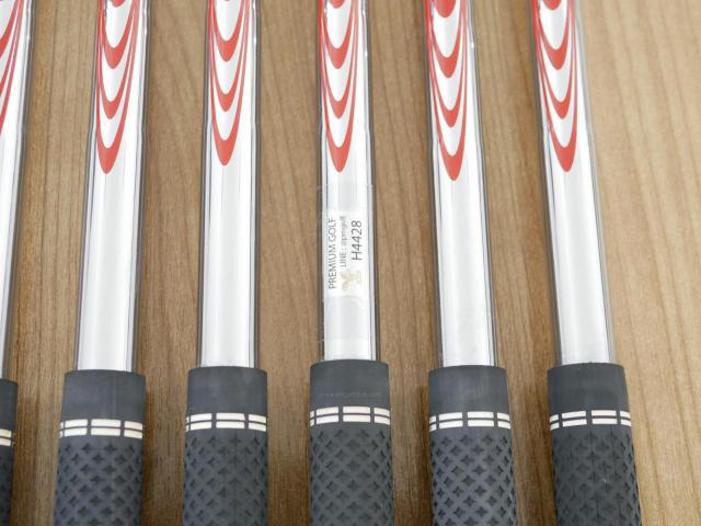 Iron set : Taylormade : ชุดเหล็ก Taylormade P790 (ตัวท้อปสุด ปี 2023 Japan Spec.) มีเหล็ก 5-Pw (6 ชิ้น) ก้านเหล็ก NS Pro Modus 120 Flex S