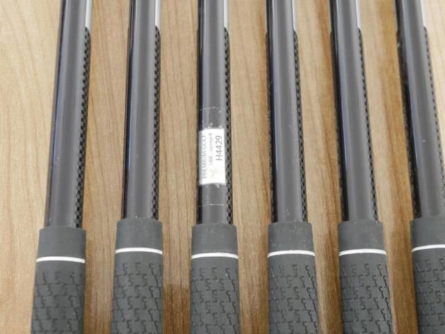 Iron set : Honma : ชุดเหล็ก Honma LB-515 (ใบใหญ่มาก หน้าเด้ง ตีง่ายมาก) มีเหล็ก 6-11 (6 ชิ้น) ก้านกราไฟต์ LB-1000 Flex SR