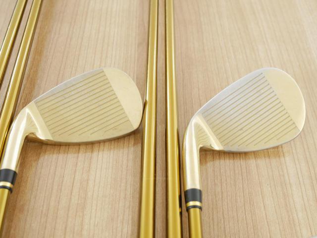 Iron set : Tsuruya : ชุดเหล็ก Tsuruya AXEL Gold Premium II (รุ่นปี 2017 ของใหม่ 6 หมื่นกว่าบาท หน้าเด้งสุดๆ ไกลสุดๆๆ) มีเหล็ก 7-Pw,Aw,As,Sw (7 ชิ้น ครบเซ็ต) ก้านกราไฟต์ Flex R