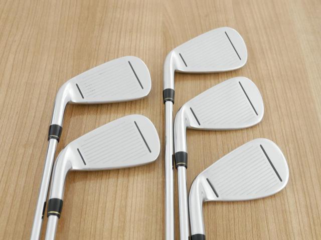 Iron set : Taylormade : ชุดเหล็ก Taylormade Gloire G (รุ่นท๊อปสุด ตีไกลมากๆ เหล็ก 7 Loft 26.5 หน้าเด้ง) มีเหล็ก 6-Pw (5 ชิ้น) ก้านเหล็ก NS Pro 830 Flex R