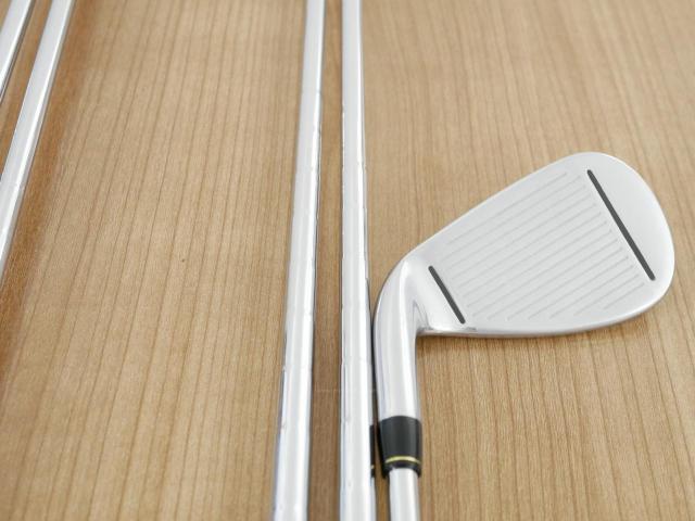 Iron set : Taylormade : ชุดเหล็ก Taylormade Gloire G (รุ่นท๊อปสุด ตีไกลมากๆ เหล็ก 7 Loft 26.5 หน้าเด้ง) มีเหล็ก 6-Pw (5 ชิ้น) ก้านเหล็ก NS Pro 830 Flex R