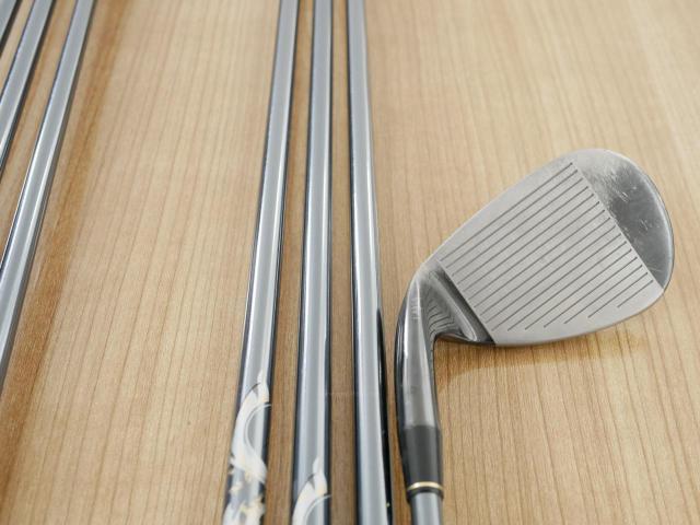 Iron set : Tsuruya : ชุดเหล็ก Tsuruya AXEL Gold Premium III (ออกปี 2019 ของใหม่ 6 หมื่นกว่าบาท หน้าเด้งสุดๆ ไกลสุดๆๆ) มีเหล็ก 7-Pw,Aw,As,Sw (7 ชิ้น) ก้านกราไฟต์ Flex R