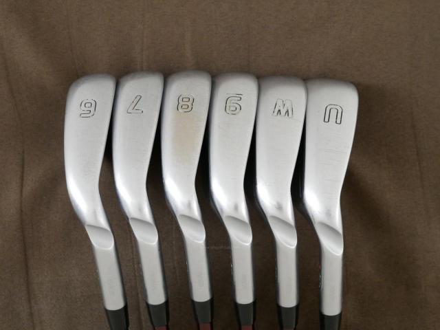 Iron set : Ping : ชุดเหล็ก Ping G700 (ปี 2019 Japan Spec. ใบใหญ่ ง่ายที่สุด ไกลที่สุดของ Ping) มีเหล็ก 6-Pw,Aw (6 ชิ้น) ก้านกราไฟต์ Mitsubishi FUBUKI Flex R