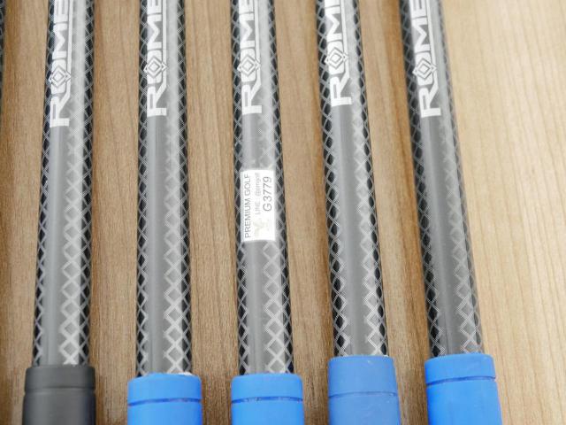 Iron set : Tourstage : ชุดเหล็ก Tourstage V300 (Forged) มีเหล็ก 4-Pw (7 ชิ้น) ก้านกราไฟต์ Fujikura Rombax 7E06 Flex R