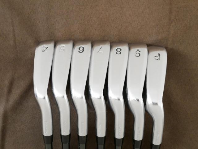 Iron set : Tourstage : ชุดเหล็ก Tourstage V300 (Forged) มีเหล็ก 4-Pw (7 ชิ้น) ก้านกราไฟต์ Fujikura Rombax 7E06 Flex R