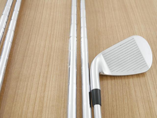 Iron set : Titleist : ชุดเหล็ก Titleist VG3 Type D Forged (ปี 2017 Japan Spec. ตีง่ายและไกลที่สุดของ Titleist) มีเหล็ก 6-Pw (5 ชิ้น) ก้านเหล็ก NS Pro 950 Flex S
