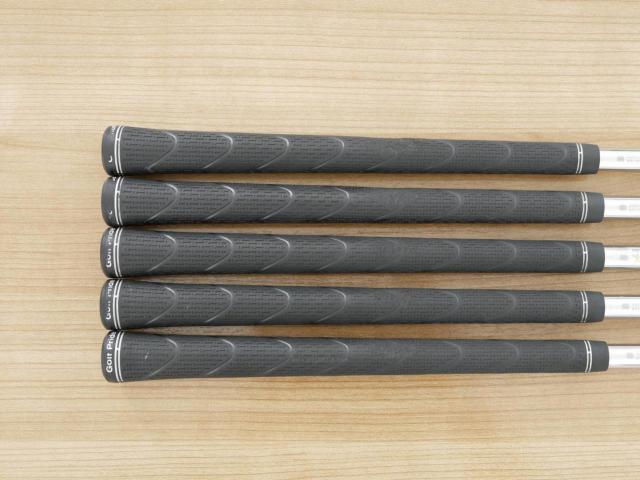 Iron set : Mizuno : ชุดเหล็ก Mizuno Pro 225 Forged (ปี 2023 นุ่ม แน่น ระยะดี) มีเหล็ก 6-Pw (5 ชิ้น) ก้านเหล็ก Dynamic Gold EX Weight Lock Tour Issue S200