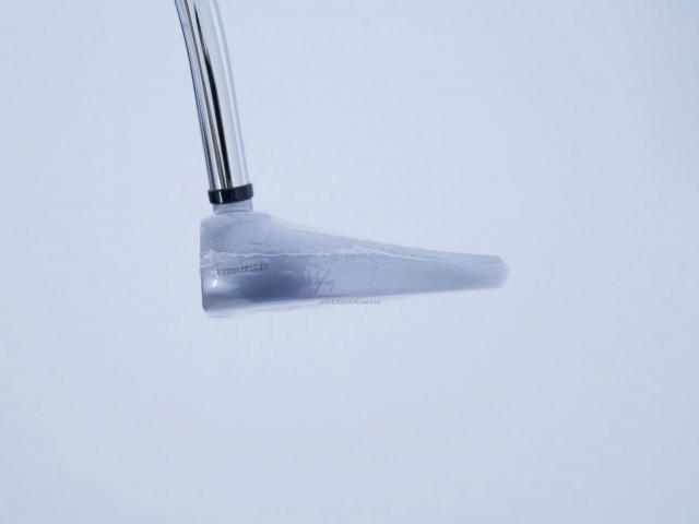 Putter : All : **ของใหม่ ยังไม่แกะพลาสติก** พัตเตอร์ Odyssey White Hot OG V-Line ยาว 34 นิ้ว