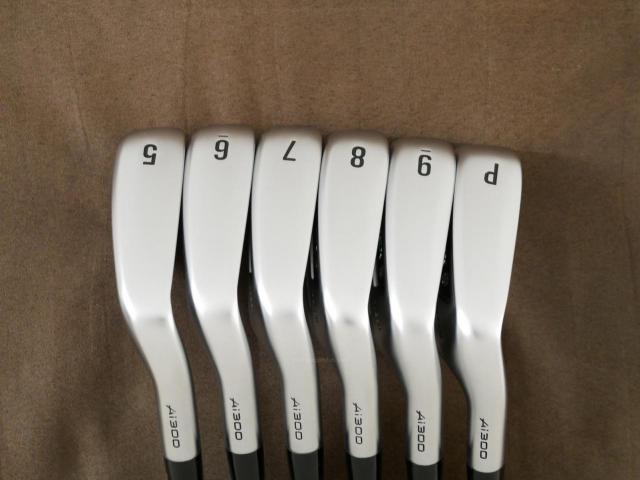 Iron set : Callaway : ชุดเหล็ก Callaway APEX Ai300 Forged (รุ่นล่าสุด ออกปี 2024) มีเหล็ก 5-Pw (6 ชิ้น) ก้านกราไฟต์ UST Mamiya RECOIL DART 6 Flex R
