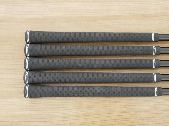 Iron set : Taylormade : ชุดเหล็ก Taylormade P790 (ตัวท้อปสุด ปี 2023 Japan Spec.) มีเหล็ก 6-Pw (5 ชิ้น) ก้านกราไฟต์ Graphite Design RAUNE i75 Flex S
