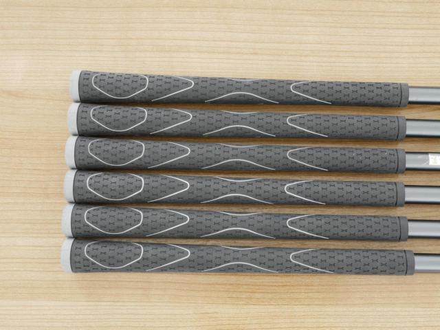 Iron set : Titleist : ชุดเหล็ก Titleist T350 Forged (รุ่นใหม่ล่าสุด ออกปี 2025) มีเหล็ก 6-Pw,48 (6 ชิ้น) ก้านกราไฟต์ Mitsubishi MMT 65 Flex S