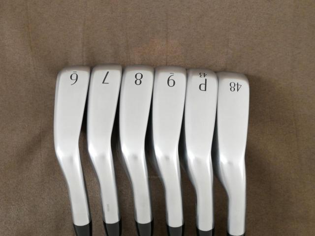 Iron set : Titleist : ชุดเหล็ก Titleist T350 Forged (รุ่นใหม่ล่าสุด ออกปี 2025) มีเหล็ก 6-Pw,48 (6 ชิ้น) ก้านกราไฟต์ Mitsubishi MMT 65 Flex S