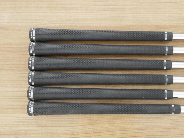 Iron set : Titleist : ชุดเหล็ก Titleist T200 Forged (ออกปี 2023 Japan Spec) มีเหล็ก 6-Pw,48 (6 ชิ้น) ก้านเหล็ก NS Pro 880 AMC Flex S 