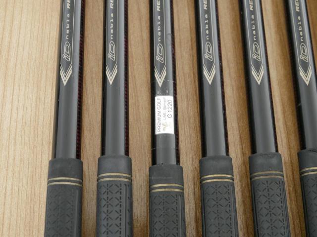 Iron set : PRGR : ชุดเหล็ก PRGR ID Nabla Red (รุ่นท๊อปสุด หน้าเด้ง ไกลมาก) มีเหล็ก 6-Pw,Aw,Sw (7 ชิ้น) ก้านกราไฟต์ M-40 Flex SR