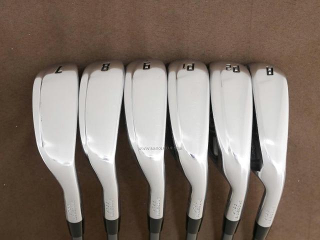 Iron set : Bridgestone : ชุดเหล็ก Bridgestone JGR Hybrid Forged (ตีไกลกว่าตัวอื่น 2 เบอร์) มีเหล็ก 7-P1,P2,Aw (6 ชิ้น) ก้านกราไฟต์ Fujikura Air Speeder (R)