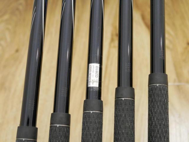 Iron set : Mizuno : ชุดเหล็ก Mizuno JPX 825 XD มีเหล็ก 6-Pw (5 ชิ้น) ก้านกราไฟต์ Flex R