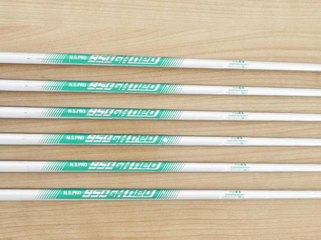 Iron set : Titleist : ชุดเหล็ก Titleist T400 (ตีง่ายที่สุด ไกลที่สุด ออกปี 2020) มีเหล็ก 6-Pw,43 (6 ชิ้น) ก้านเหล็ก NS Pro 950 NEO Flex S