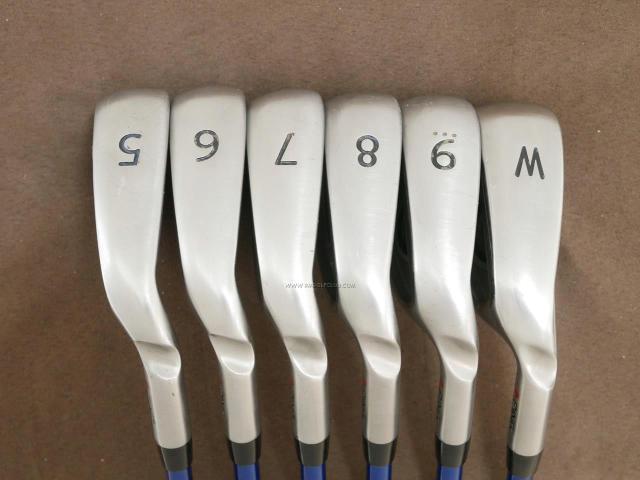 Iron set : Ping : ชุดเหล็ก Ping G (ปี 2016) มีเหล็ก 5-Pw (6 ชิ้น) ก้านกราไฟต์ Ping CFS J50 Flex R