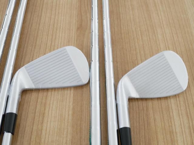 Iron set : Taylormade : **ของใหม่ ยังไม่แกะพลาสติก** ชุดเหล็ก Taylormade P790 (ตัวท้อปสุด ล่าสุด ออกปี 2025 Japan Spec.) มีเหล็ก 5-Pw (6 ชิ้น) ก้านเหล็ก NS Pro 950 NEO Flex S