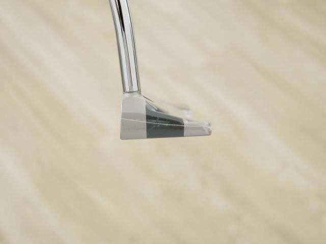 Putter : All : **ของใหม่ ยังไม่แกะพลาสติก** พัตเตอร์ Odyssey Microhinge DW (รุ่นล่าสุด ปี 2025) ยาว 32 นิ้ว