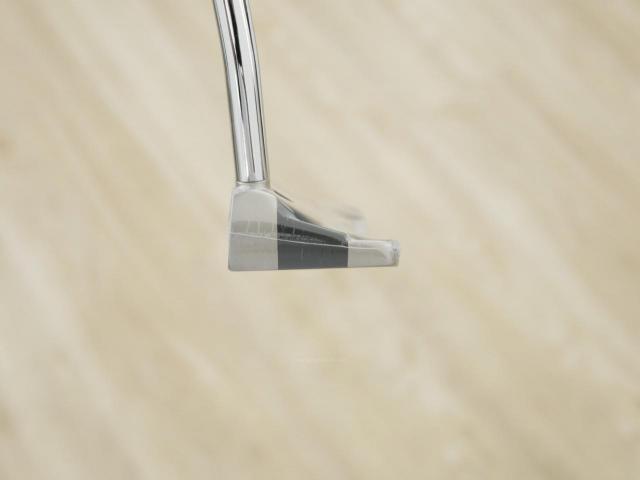 Putter : All : **ของใหม่ ยังไม่แกะพลาสติก** พัตเตอร์ Odyssey Microhinge DW (รุ่นล่าสุด ปี 2025) ยาว 32 นิ้ว