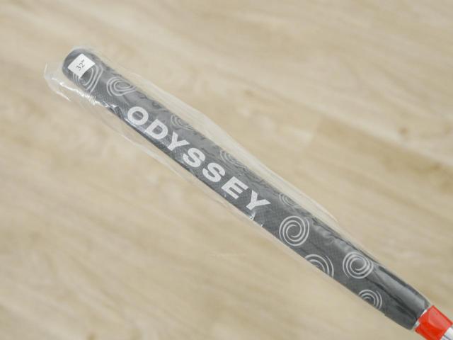 Putter : All : **ของใหม่ ยังไม่แกะพลาสติก** พัตเตอร์ Odyssey Microhinge #7 DB (รุ่นล่าสุด ปี 2025) ยาว 32 นิ้ว