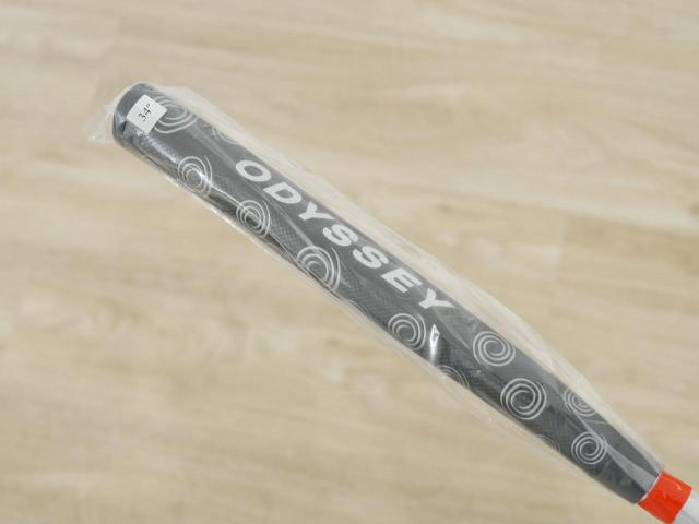 Putter : All : **ของใหม่ ยังไม่แกะพลาสติก** พัตเตอร์ Odyssey Microhinge #7 DB (รุ่นล่าสุด ปี 2025) ยาว 34 นิ้ว