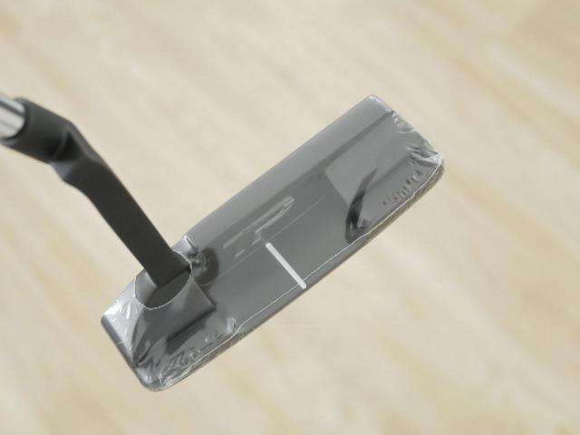 Putter : All : **ของใหม่ ยังไม่แกะพลาสติก** พัตเตอร์ Taylormade TP Black Collection Juno 2 (รุ่นปี 2024) ก้าน KBS Putter 120 ยาว 35 นิ้ว