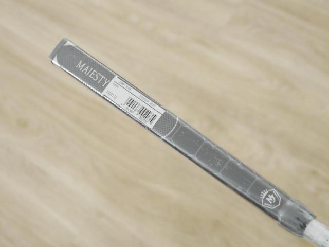 Putter : All : **ของใหม่ ยังไม่แกะพลาสติก** พัตเตอร์ Maruman MAJESTY W-MOMENT Blade ยาว 34 นิ้ว