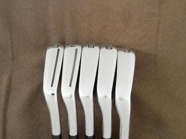 Iron set : Taylormade : ชุดเหล็ก Taylormade P790 (ตัวท้อปสุด ออกปี 2019) มีเหล็ก 6-Pw (5 ชิ้น) ก้านเหล็ก Dynamic Gold 120 VSS S200