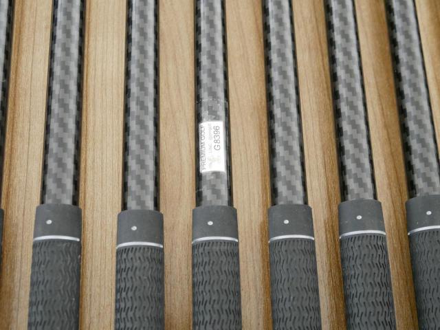 Iron set : PRGR : ชุดเหล็กกระเทย PRGR Super Egg Iron (รุ่นปี 2023 ตัวท๊อปสุด หน้าเด้งเกินกฏ ใช้แข่งไม่ได้ ตีไกลมากๆ) มีเหล็ก 5-Pw,Aw,As,Sw (9 ชิ้น เต็มเซ็ต) ก้านกราไฟต์ Flex SR (M-40)