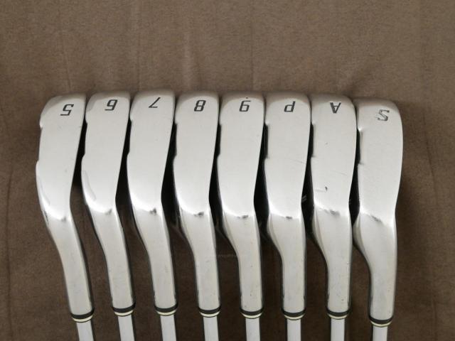 Iron set : Other Brand : ชุดเหล็ก Srixon GIE (ใบใหญ่ ตีง่าย) มีเหล็ก 5-Pw,Aw,Sw (8 ชิ้น) ก้านเหล็ก NS Pro 950 Flex R