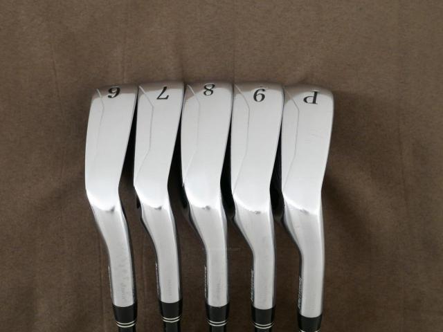 Iron set : Bridgestone : ชุดเหล็ก Bridgestone PHYZ (ปี 2018 รุ่นท๊อป ง่ายและไกลมาก) มีเหล็ก 6-Pw (5 ชิ้น) ก้านกราไฟต์ Flex SR