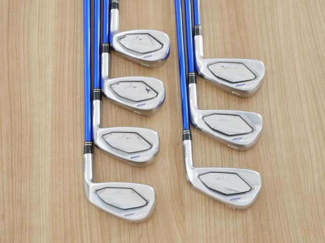 Iron set : Mizuno : ชุดเหล็ก Mizuno JPX 900 Forged (นุ่มมาก ตีง่าย ระยะดี) มีเหล็ก 5-Pw,Aw (7 ชิ้น) ก้านกราไฟต์ Flex SR