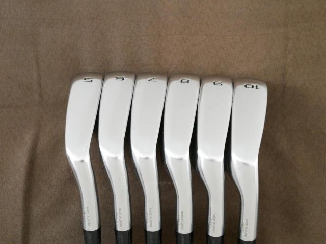 Iron set : Honma : ชุดเหล็ก Honma Tour World TR21X (ออกปี 2021 ตีง่าย ไกล) มีเหล็ก 5-10 (6 ชิ้น) ก้านเหล็ก NS Pro 950 NEO Flex S