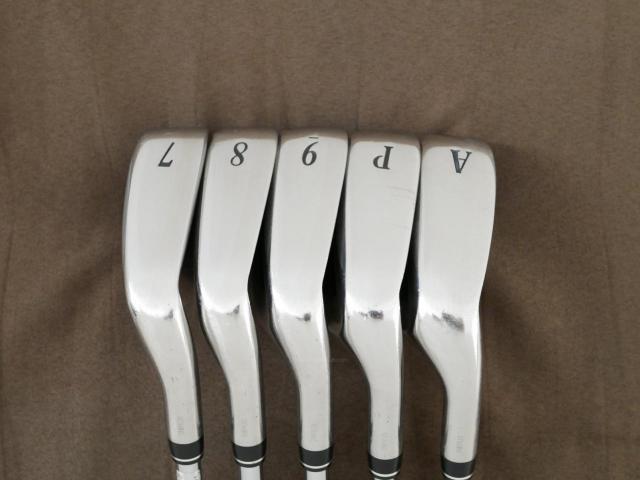 Iron set : XXIO : ชุดเหล็ก XXIO 12 (ออกปี 2022 ตีง่าย ไกลมาก) มีเหล็ก 7-Pw,Aw (5 ชิ้น) ก้านเหล็ก NS Pro 850 DST Flex R