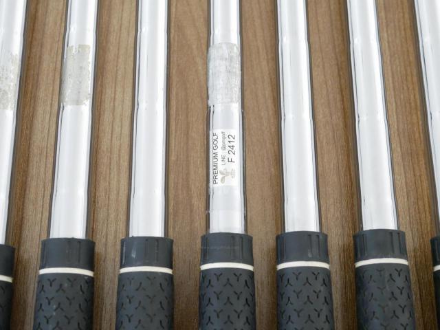 Iron set : Tourstage : ชุดเหล็ก Tourstage PHYZ Forged (ซีรี่ย์ท๊อป นุ่มไกล) มีเหล็ก 4-Pw,Aw (8 ชิ้น) ก้านเหล็ก NS Pro 800 Flex R