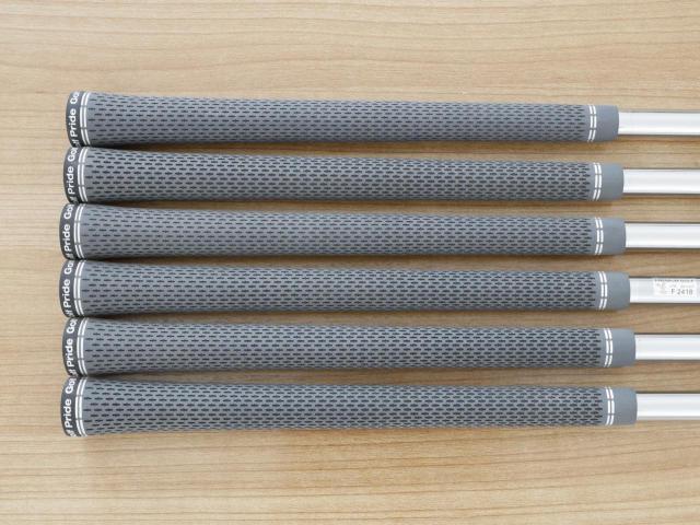 Iron set : Taylormade : ชุดเหล็ก Taylormade P770 Forged (รุ่นล่าสุด ออกปี 2024 นุ่ม แน่น) มีเหล็ก 5-Pw (6 ชิ้น) ก้านเหล็ก Dynamic Gold 115 MID S200