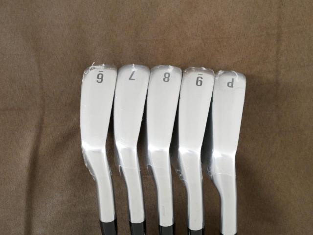 Iron set : Callaway : **ของใหม่ ยังไม่แกะพลาสติก** ชุดเหล็ก Callaway X Forged MAX Star (รุ่นล่าสุด ออกปี 2025) มีเหล็ก 6-Pw (5 ชิ้น) ก้านเหล็ก Dynamic Gold 105 S200