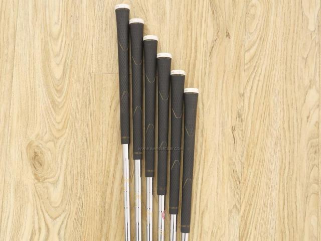 Iron set : Taylormade : ชุดเหล็ก Taylormade Gloire G (รุ่นใหม่ ท๊อปสุด ตีไกลมากๆ เหล็ก 7 Loft 26.5 หน้าเด้ง) มีเหล็ก 5-Pw (6 ชิ้น) ก้านเหล็ก NS Pro 830 Flex R