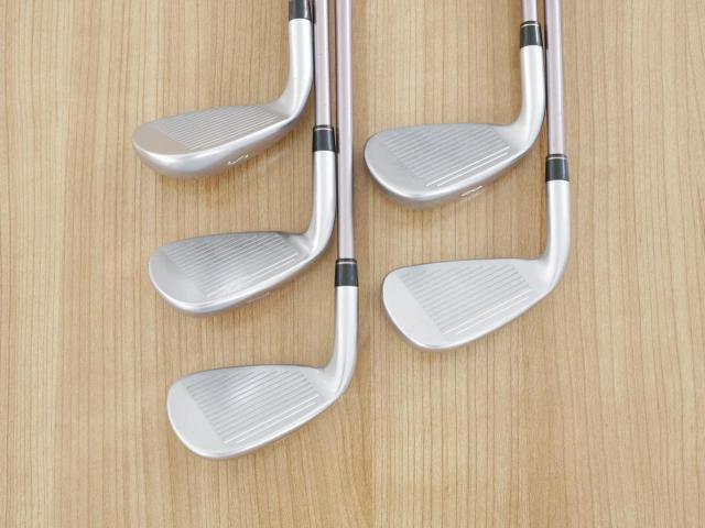Lady club : All : ชุดเหล็ก Taylormade Gloire (รุ่นท๊อปสุด Japan Spec. ใบใหญ่ ตีง่าย ไกล) มีเหล็ก 7-Pw,Sw (5 ชิ้น) ก้านกราไฟต์ Flex L
