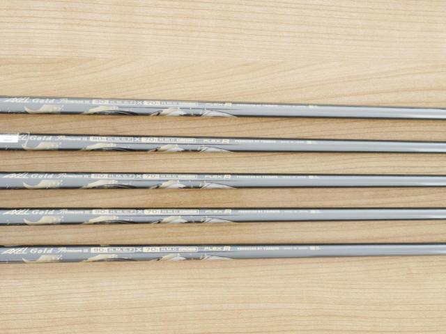 Iron set : Tsuruya : ชุดเหล็ก Tsuruya AXEL Gold Premium III (ออกปี 2019 ของใหม่ 6 หมื่นกว่าบาท หน้าเด้งสุดๆ ไกลสุดๆๆ) มีเหล็ก 7-Pw,Aw (5 ชิ้น) ก้านกราไฟต์ Flex R